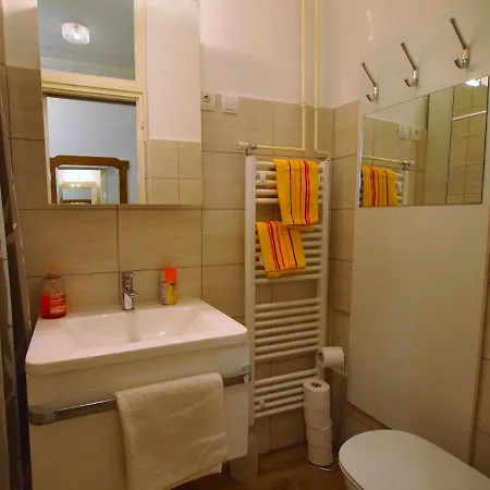 In The Center Of Rogaska Slatina! Fani And Marija Apartament *